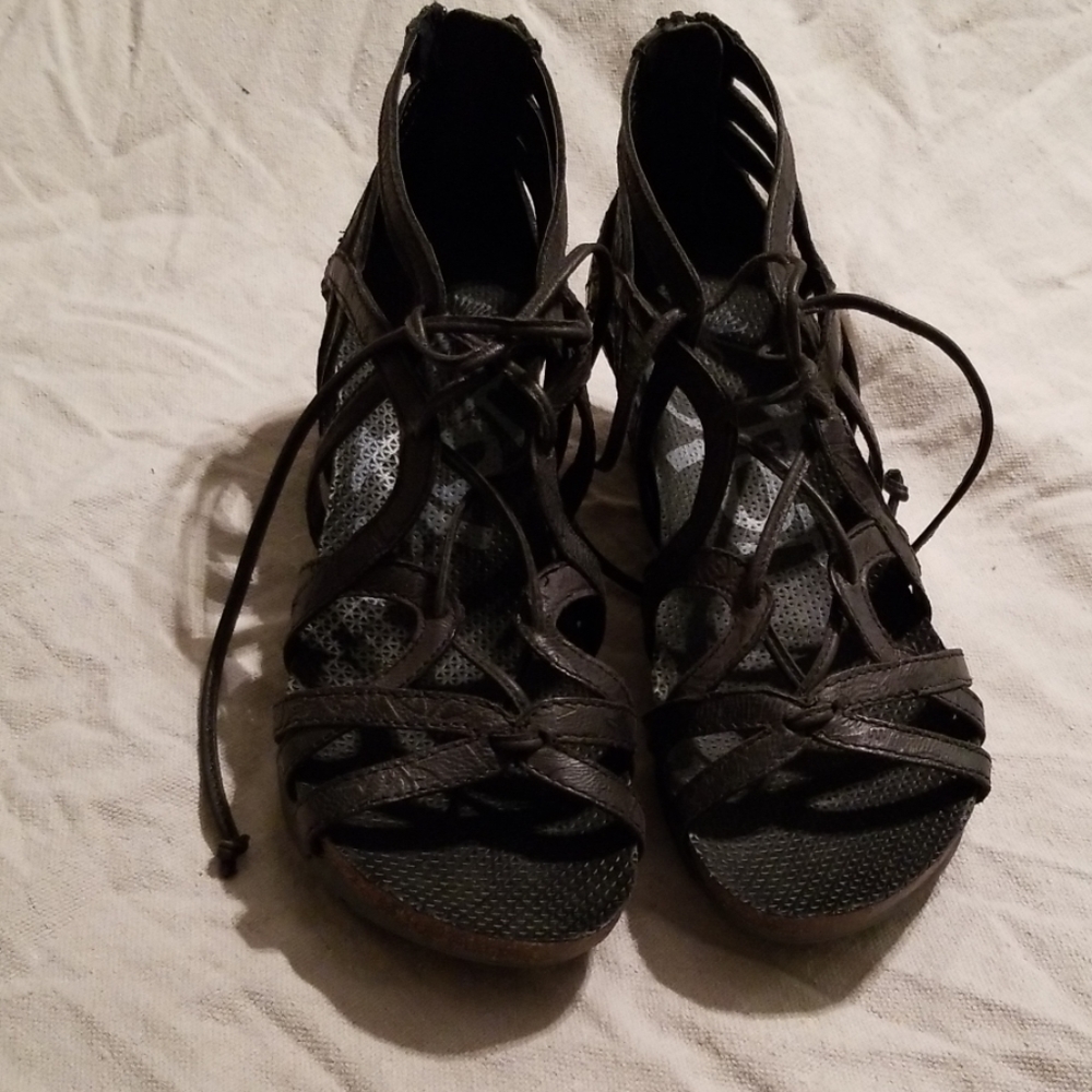 Shoes, never worn, leather